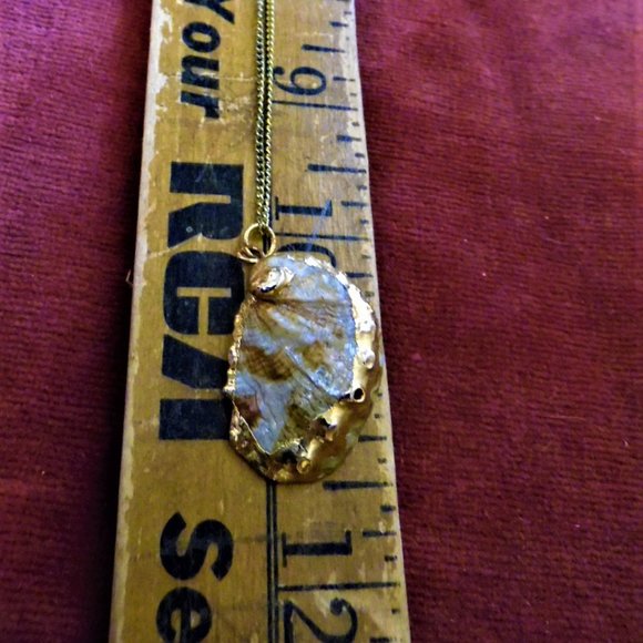 24k Gold dipped abalone shell necklace - Picture 4 of 4